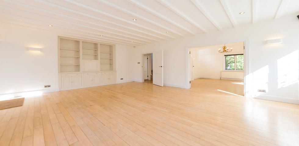 			NEW INSTRUCTION , 4 Bedroom, 1 bath, 1 reception Detached House			 Turner Close, HAMPSTEAD GARDEN SUBURB